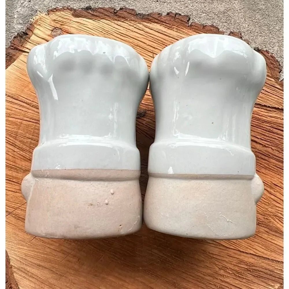 Takahashi Le Chef Unmarked Stoneware Hand Painted Pottery Salt & Pepper Shakers